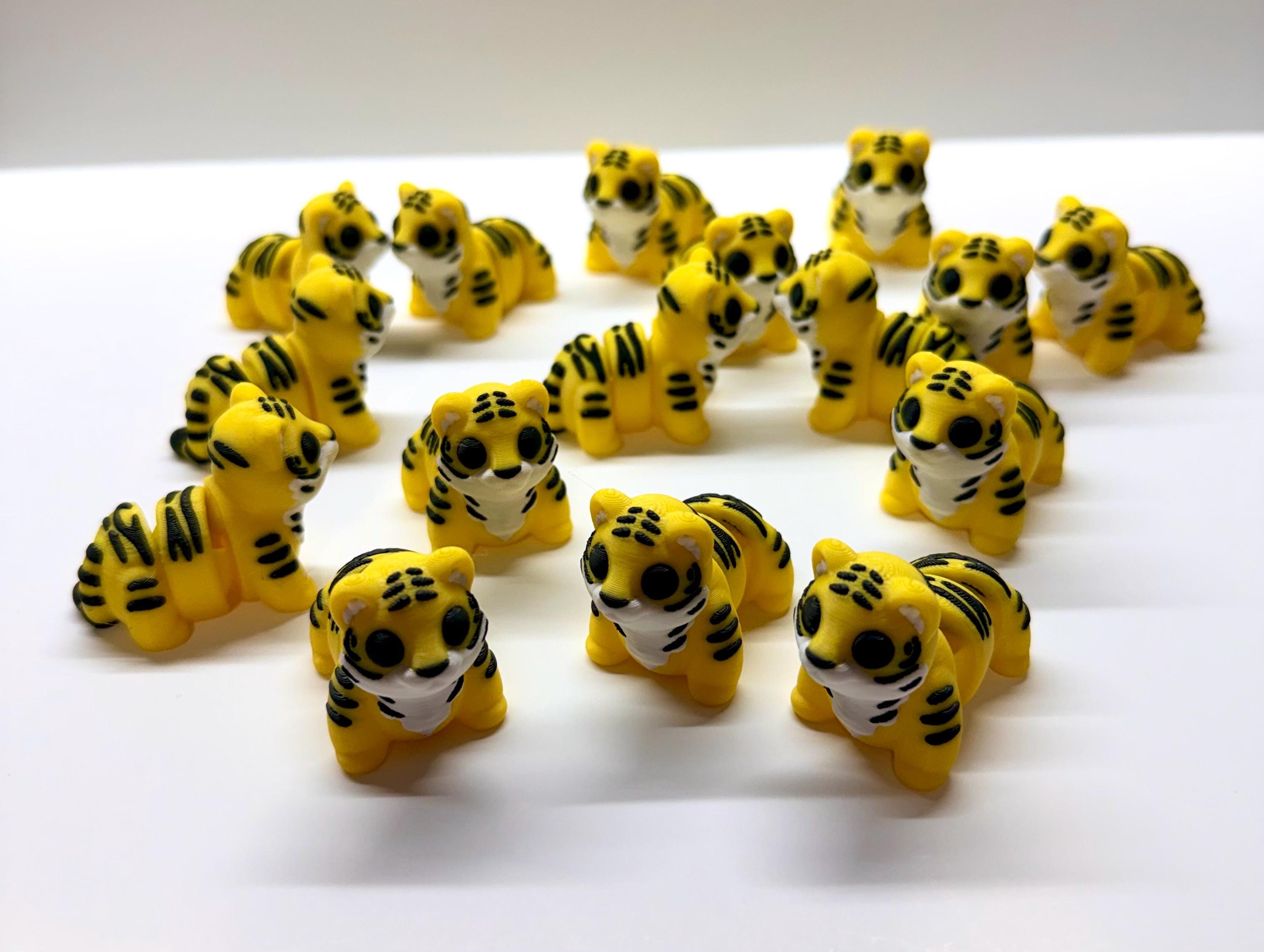 Articulating Tiger Figurine | 3D Printed Poseable| Animal Desk Decor | Mini Tiger Gift | Collectible Figure