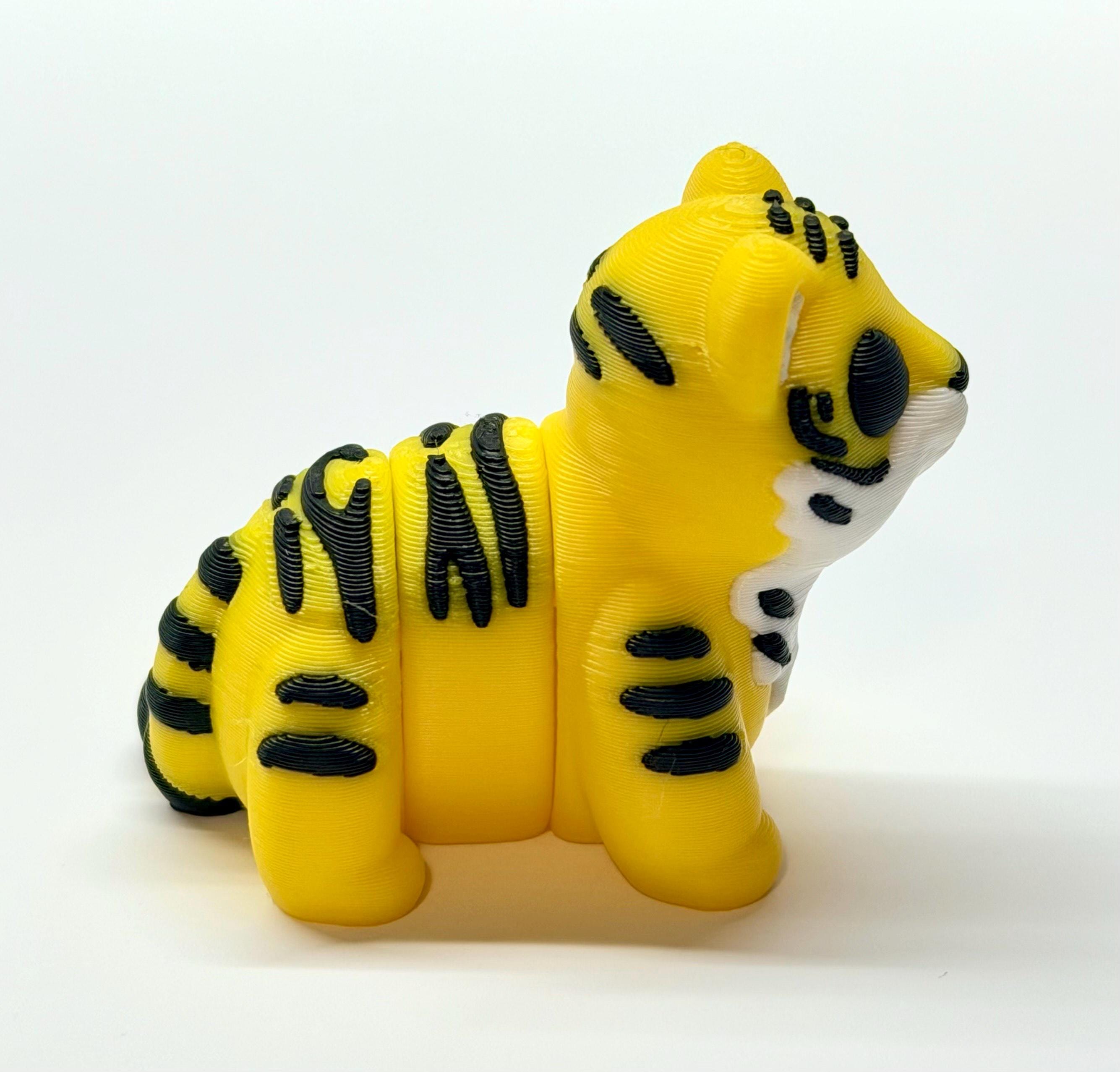 Articulating Tiger Figurine | 3D Printed Poseable| Animal Desk Decor | Mini Tiger Gift | Collectible Figure